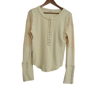 Oli & Hali Size Medium Cream Mixed Media Waffle Knit Henley Top Boho Grunge